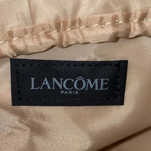 LANCÔME metallic gold makeup bag gold flower zipper pull tiny flaws NEW - Picture 3 of 9